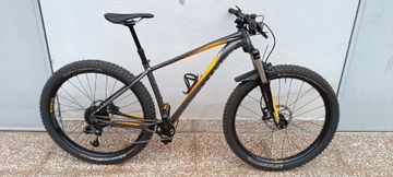 Used Specialized Fuse Comp 6Fattie 2015 2015 MTB