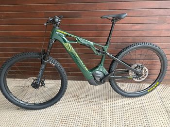 Used Wilier Karga SHIMANO DEORE XT 1X12S + SHIMANO EP801 2024 2024 Mountainbike, Grün, 29 — image 4 of 5