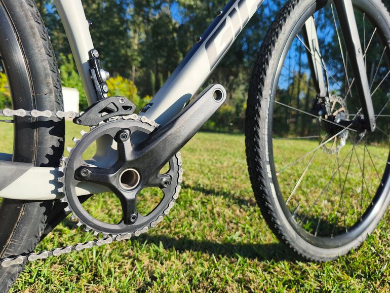 Used Giant Revolt, Advanced 1 2021 2021 Road & Gravel, Light Gray — image 4 of 5