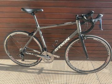 Gebrauchtes B’TWIN Triban 520 2008 Road & Gravel, Hellgrau — Bild 2 von 3