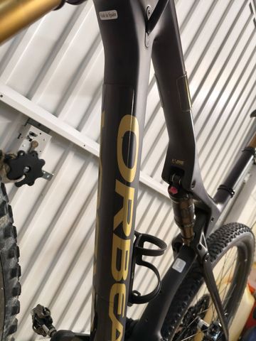 Brugt Orbea OIZ M-TEAM 2023 2023 Mountainbike — billede 9 af 10