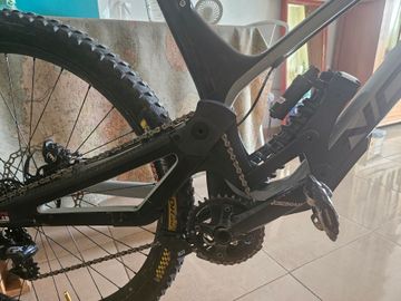 Norco Aurum HSP 2 29 2019 2019 Mountainbike usato, Nero — immagine 11 di 14