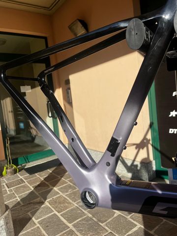 Giant Propel Advanced SL 1 2025 Frameset 2025 Road & Gravel d'occasion — image 4 sur 4