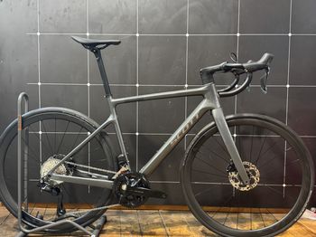 Used Scott Scott Addict 30 2025 2025 Road & Gravel