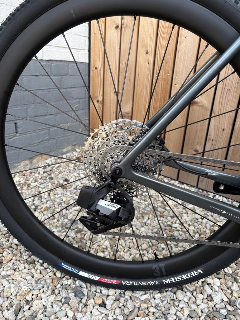 Used 3T 3T Primo Sram Apex AXS XPLR 2025 2025 Road & Gravel, Light Gray — image 6 of 7