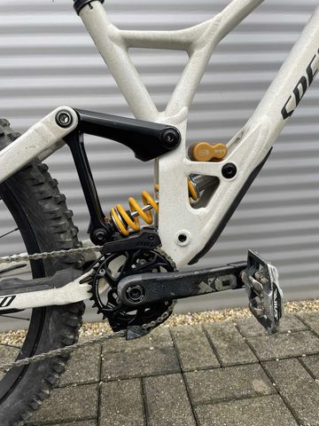 Brugt Specialized Demo Race 2023 2023 Mountainbike — billede 9 af 12