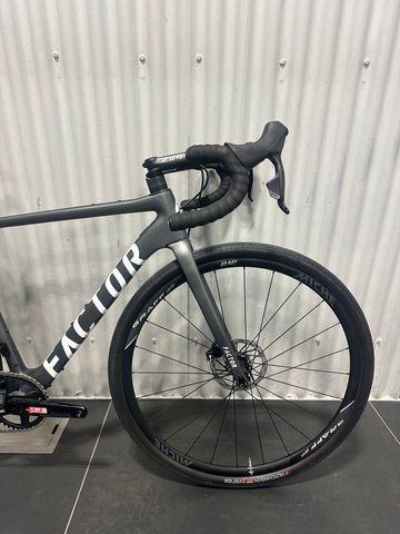 Used Factor Rival Axs 2025 Road & Gravel, Light Gray — image 2 of 5