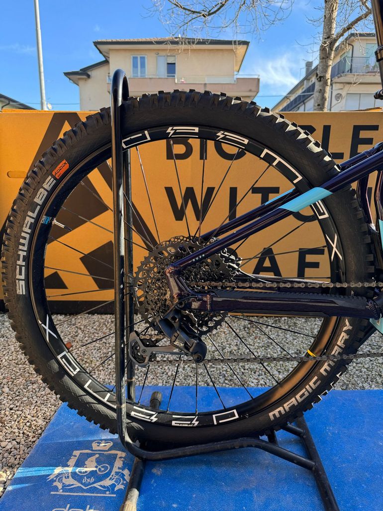 Used Mondraker DUSK R 2024 2024 Mountainbike — image 2 of 4