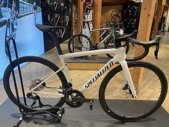 Specialized, Tarmac SL8 Expert - Ultegra Di2 2025