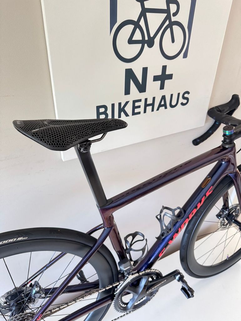 Used Specialized Tarmac Shimano Ultegra Di2 2019 Road & Gravel, Blue — image 8 of 19