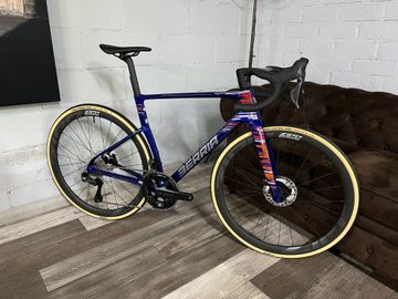 Used Berria ULTEGRA DI2 CUSTOM 2025 Road & Gravel