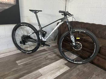 Mondraker, F-Podium Carbon