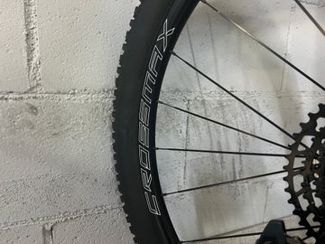 Brugt Mondraker F-Podium Carbon 2023 Mountainbike — billede 7 af 14