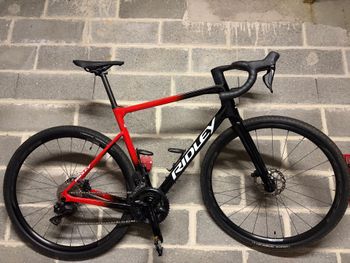 Ridley, Grifn - Shimano 105 DI2 // 2x12s 2023