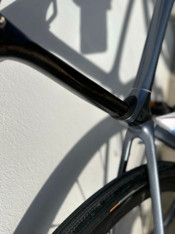 Used Giant Defy Advanced Pro 1 2022 2022 Road & Gravel, Light Gray — image 8 of 21