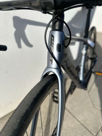 Used Giant Defy Advanced Pro 1 2022 2022 Road & Gravel, Light Gray — image 6 of 21
