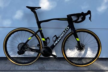 Used Pinarello Crossista SRAM Red eTap AXS 2023 Road & Gravel