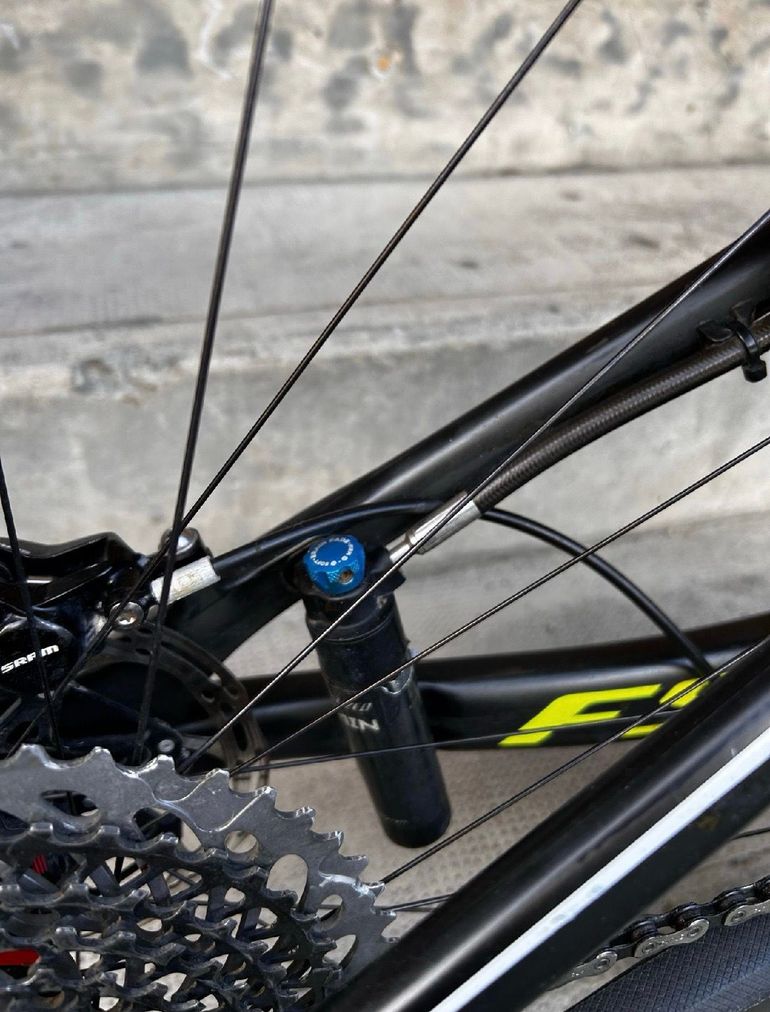 Used Specialized Epic S-Works 2018 Road & Gravel, Black — image 10 of 18