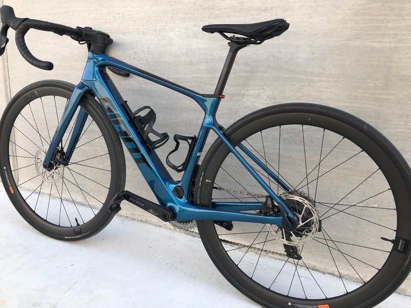 Used Giant Defy Advanced E+ Elite 2 2025 2025 Road & Gravel, Blue — image 7 of 10