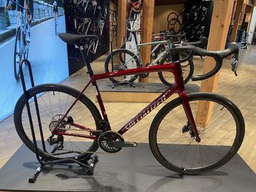 Použité Specialized Aethos 2 Pro AXS 2026 Road & Gravel