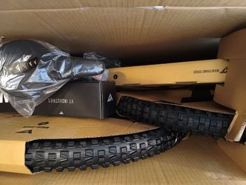 Used YT Industries Jeffsy Shimano Deore 2025 Mountainbike, Black — image 12 of 13