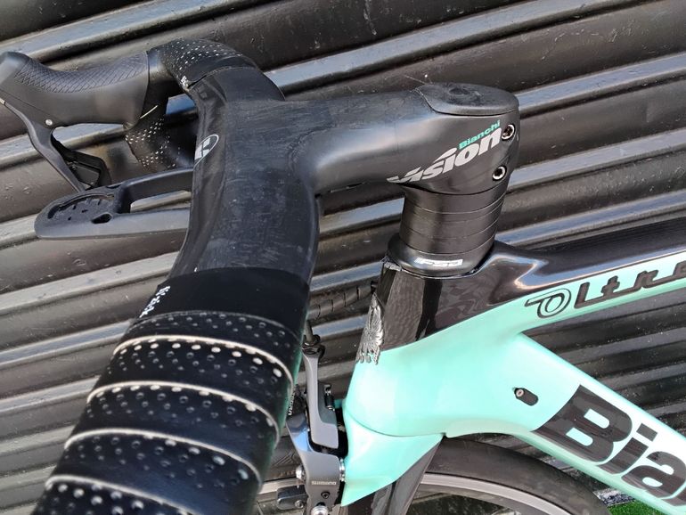 Used Bianchi Oltre XR3 Ultegra Di2 2018 2018 Road & Gravel, Green — image 29 of 35