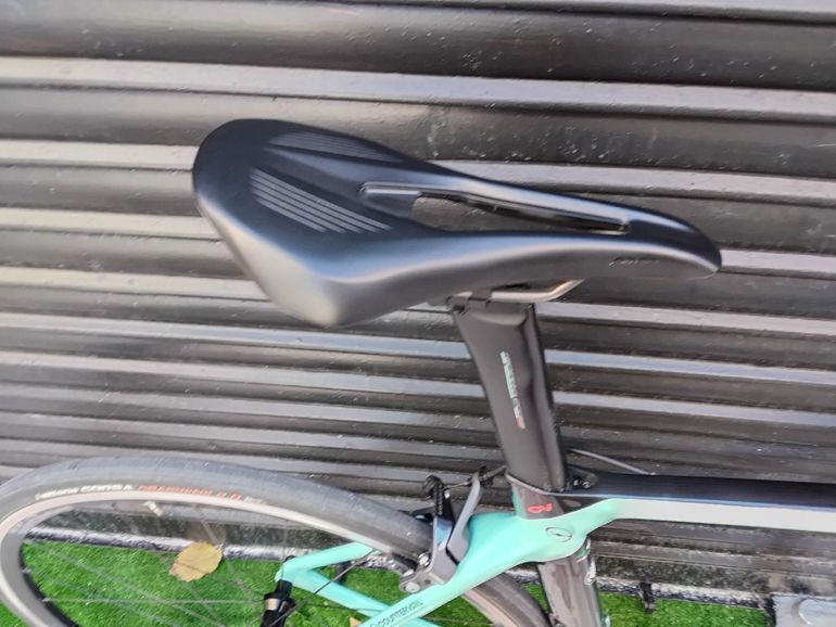Used Bianchi Oltre XR3 Ultegra Di2 2018 2018 Road & Gravel, Green — image 13 of 35