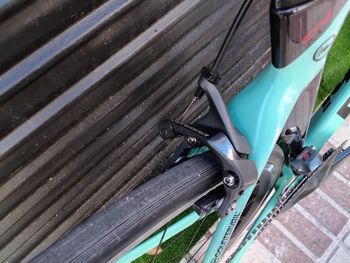 Used Bianchi Oltre XR3 Ultegra Di2 2018 2018 Road & Gravel, Green — image 15 of 35
