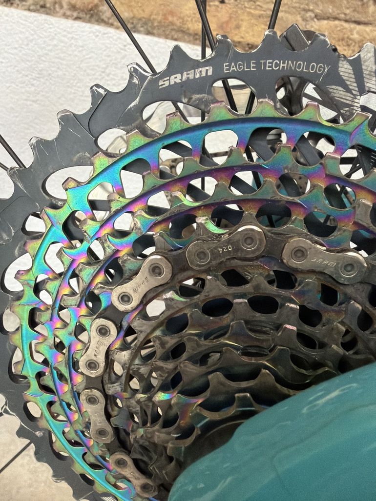 Used Yeti Sb150 SRAM GX Eagle AXS 2022 Mountainbike, Blue — image 18 of 21