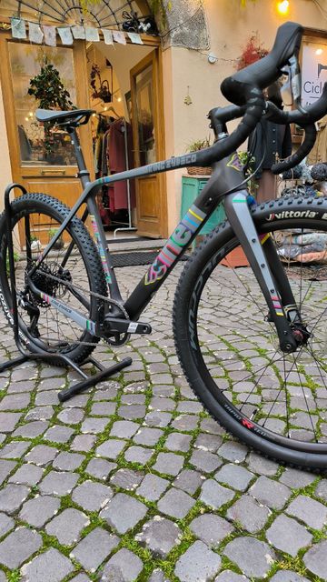 Używany Cinelli King Zydeco Jet Rock 2025 2025 Road & Gravel