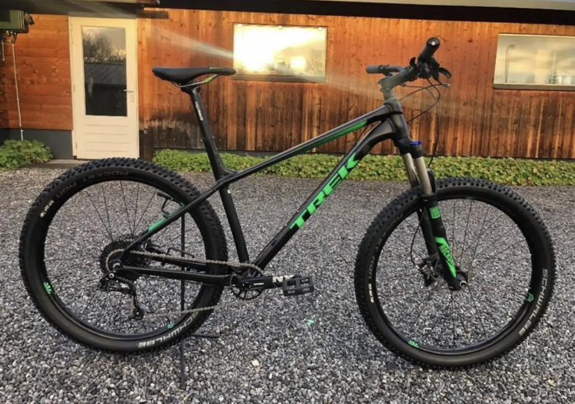 Trek roscoe best sale 9 2018