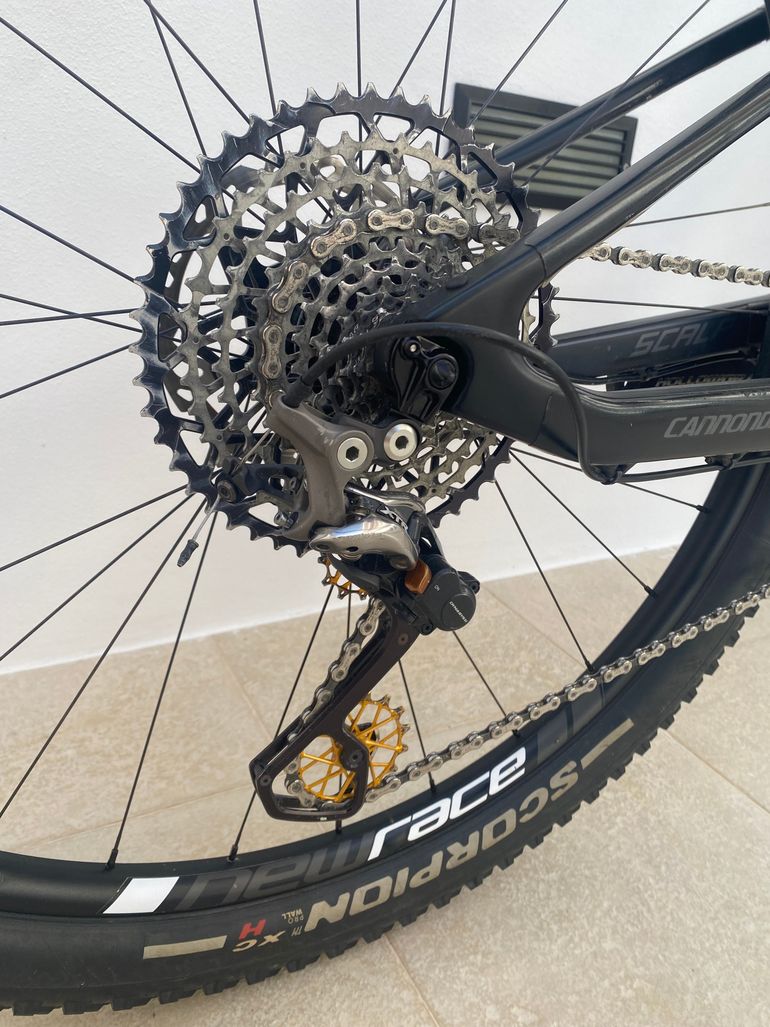 Used Cannondale Scalpel-Si Carbon 3 2018 2018 Mountainbike — image 5 of 17