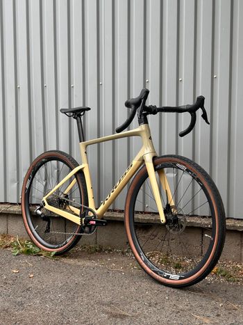 Used Kross ESKER RS 3.0 AXS 2025 2025 Road & Gravel — image 1 of 8