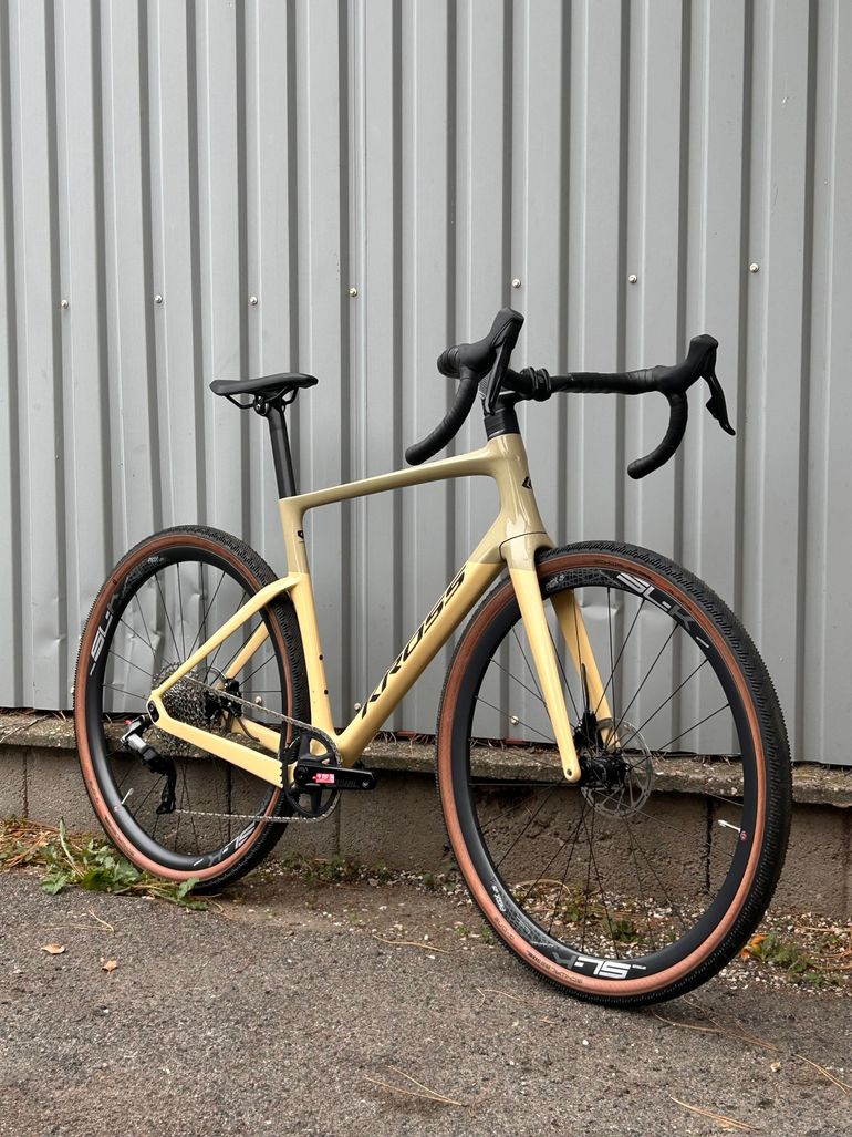 Used Kross ESKER RS 3.0 AXS 2025 2025 Road & Gravel — image 1 of 8