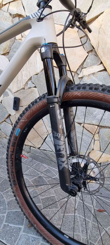 Brugt Canyon Lux Trail CF 7 2023 2023 Mountainbike — billede 5 af 7