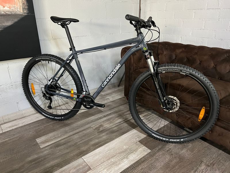 Tweedehands Cannondale Trail 6 2024 2024 Mountainbike — afbeelding 1 van 11