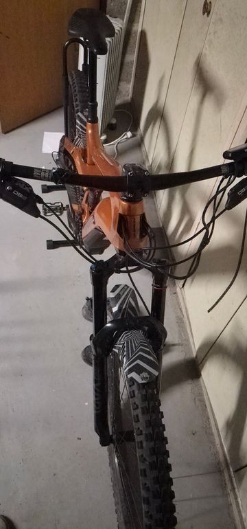 Tweedehands Haibike AllMtn CF 6 2024 2024 Mountainbike — afbeelding 6 van 6