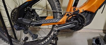 Tweedehands Haibike AllMtn CF 6 2024 2024 Mountainbike — afbeelding 3 van 6