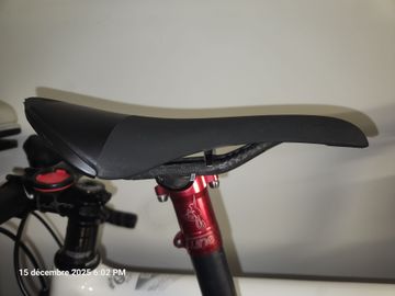 Used Scott Ultimate Ltd 2017 Road & Gravel, Light Gray — image 7 of 12