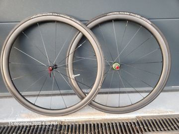 Used Scott Ultimate Ltd 2017 Road & Gravel, Light Gray — image 10 of 12