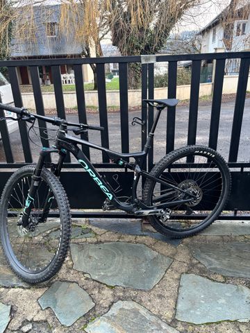 Orbea Oiz H30 2022 2022 MTB usato