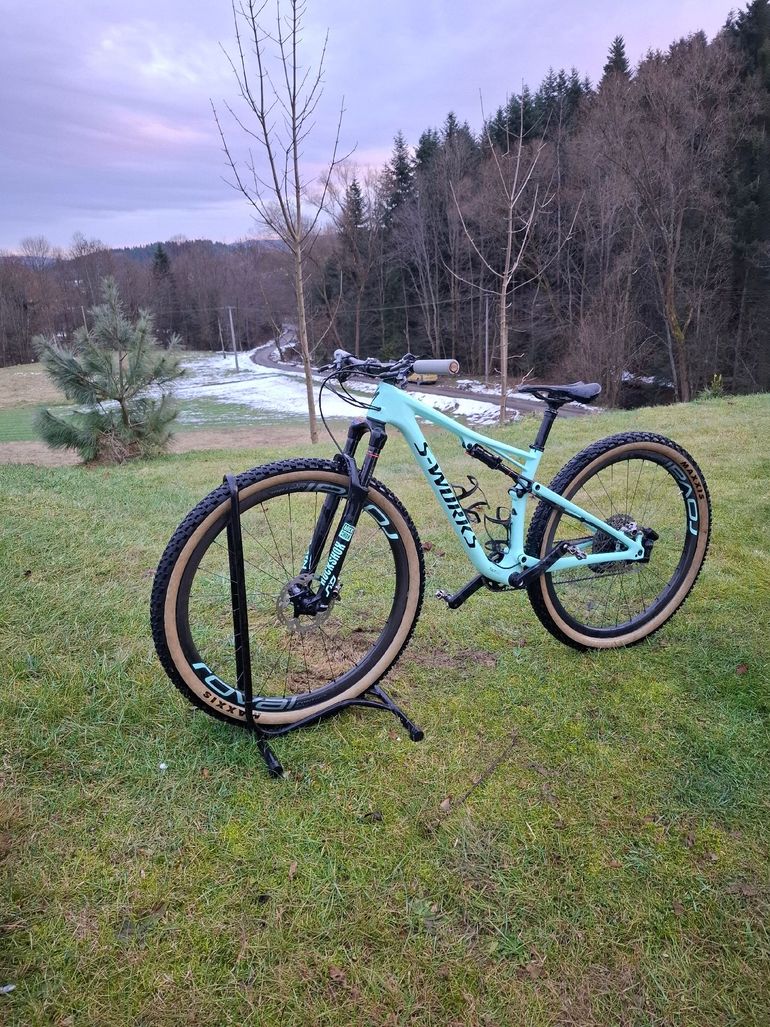 Used Specialized Men's S-Works Epic 2019 2019 Mountainbike, Blue, 29 — image 10 of 10