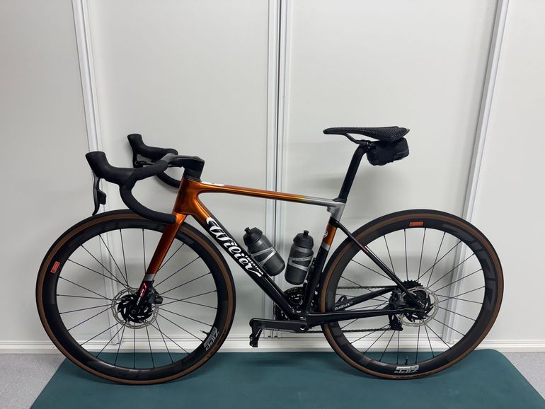 Wilier 0 SLR SRAM RED AXS DISC 2x12 2024 2024