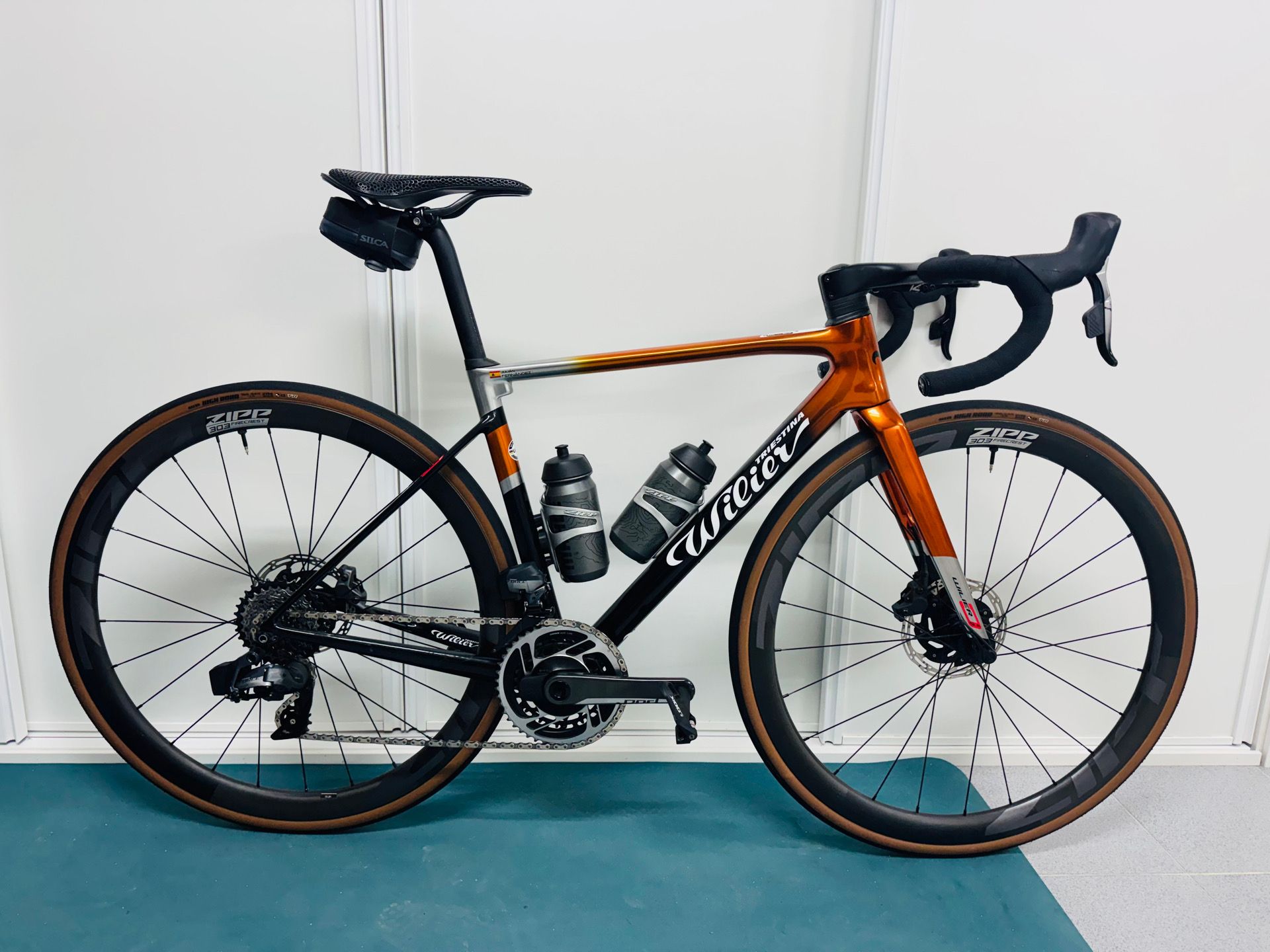 Wilier 0 SLR SRAM RED AXS DISC 2x12 2024 2024