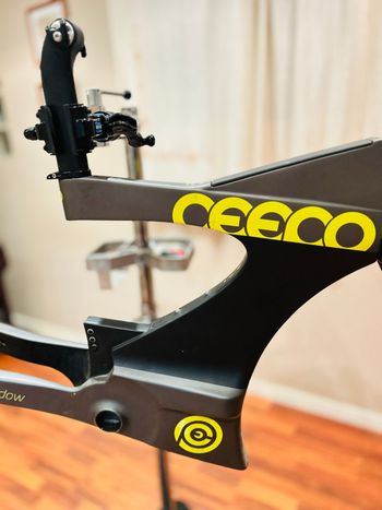 Used Ceepo Shadow 2022 Road & Gravel, Light Gray — image 1 of 4