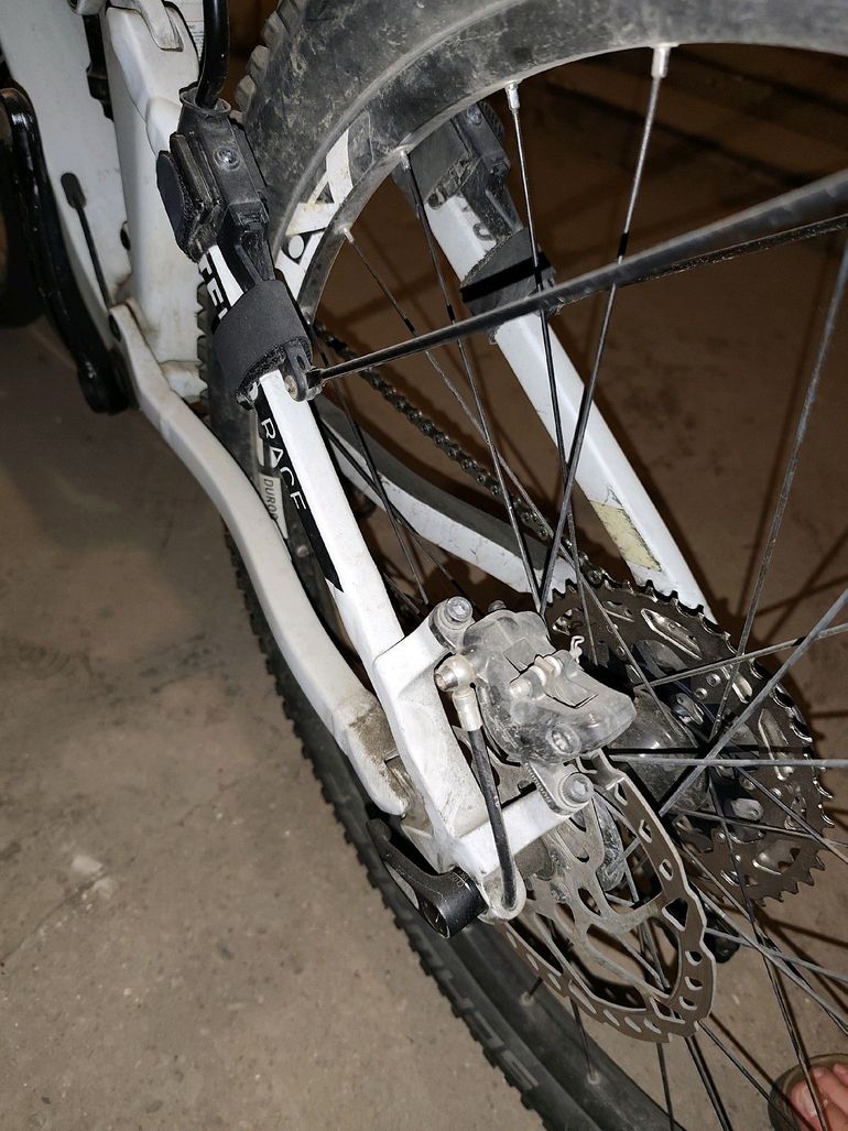 Used CUBE STEREO 140 HPC RACE 27.5 2019 2019 Mountainbike, Light Gray, 27.5 — image 15 of 24