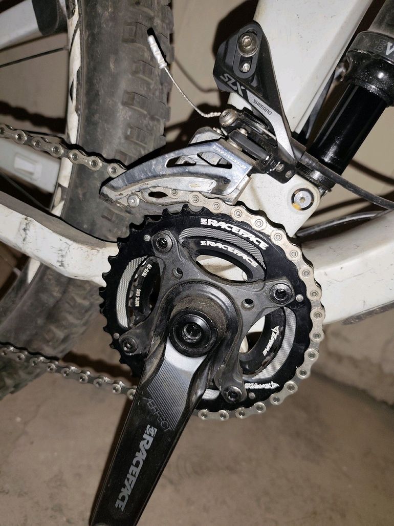 Used CUBE STEREO 140 HPC RACE 27.5 2019 2019 Mountainbike, Light Gray, 27.5 — image 19 of 24