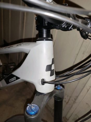 Used CUBE STEREO 140 HPC RACE 27.5 2019 2019 Mountainbike, Light Gray, 27.5 — image 23 of 24