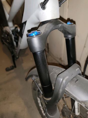 Used CUBE STEREO 140 HPC RACE 27.5 2019 2019 Mountainbike, Light Gray, 27.5 — image 20 of 24