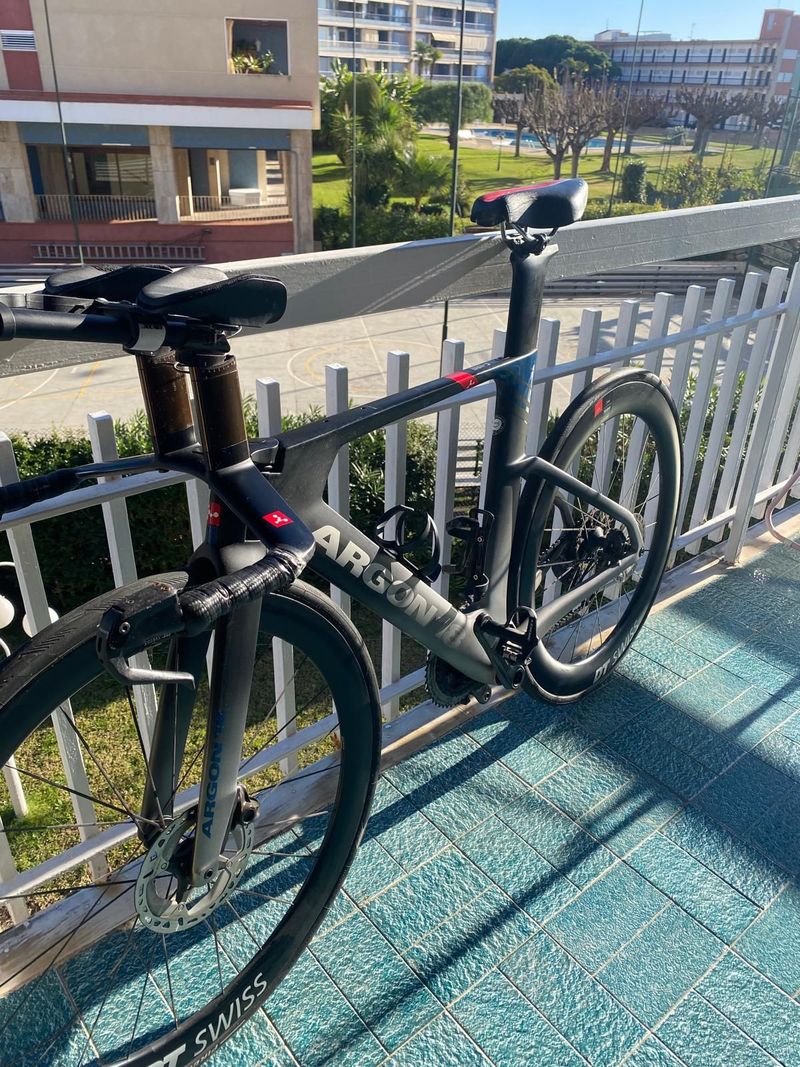 Used Argon 18 E-118 Tri+ 2021 Road & Gravel, Black — image 5 of 11